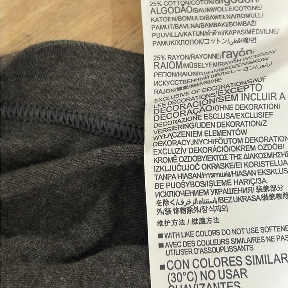 San Francisco Giants Under Armour Stripe Logo Tri-Blend T-Shirt 5XL NWT - Picture 9 of 9